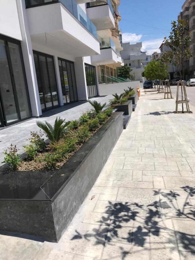 Saranda Lux Apartments Esterno foto