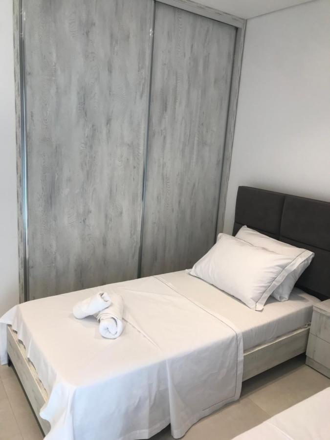 Saranda Lux Apartments Esterno foto